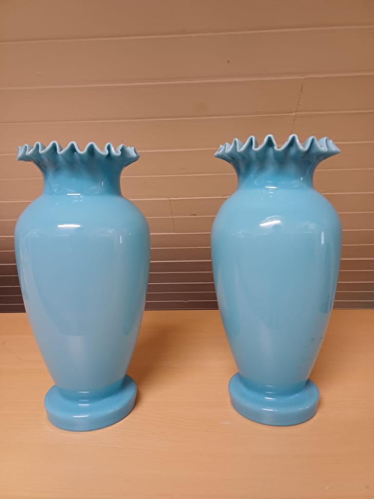 Vase en opaline antique,  balustre, pièces multiples, Antiquités & Art, Antiquités | Vases, Enlèvement ou Envoi