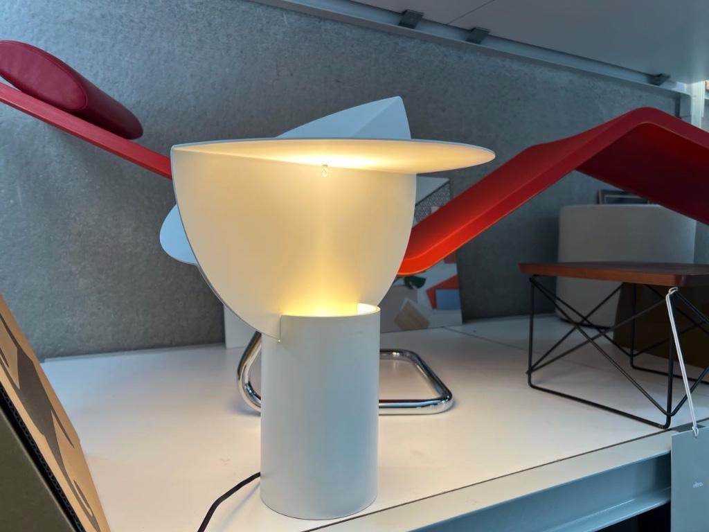 ALA tafellamp, AXIS71, Carlo Nason, Huis en Inrichting, Lampen | Tafellampen, Verzenden, Nieuw, Metaal, Design