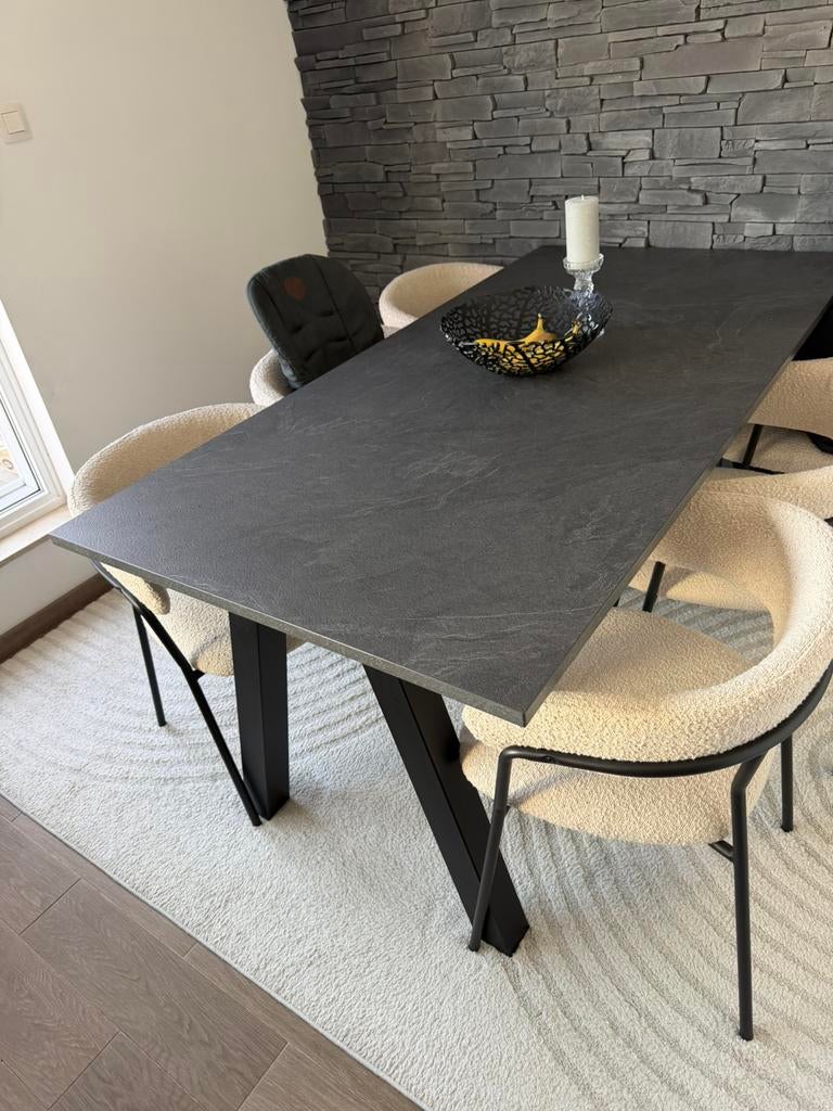 Eetkamertafel, Ophalen, Zo goed als nieuw