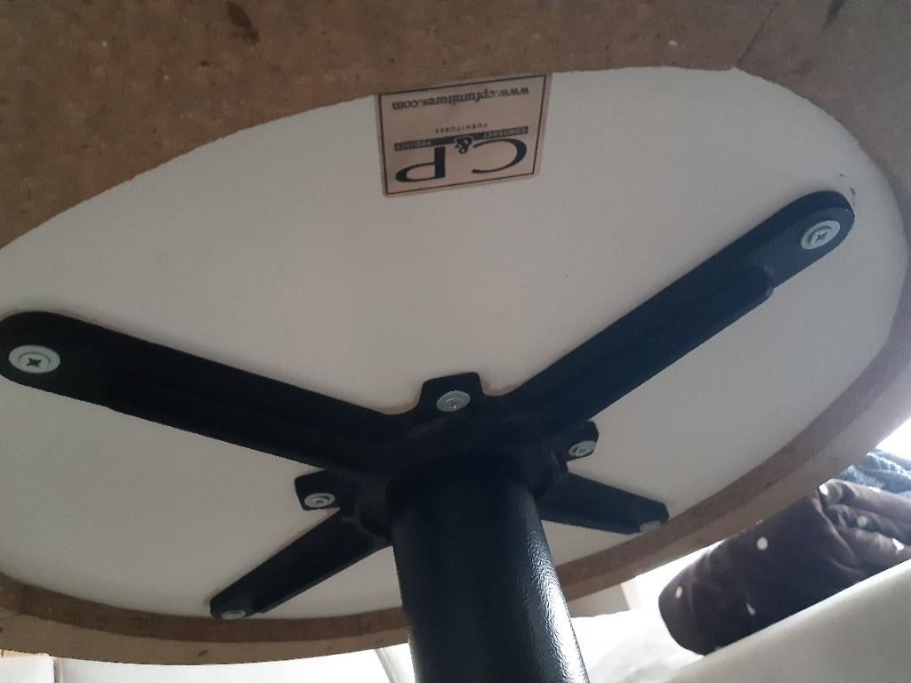 2 tables d'appoint ou tables basses, Antiquités & Art, Enlèvement