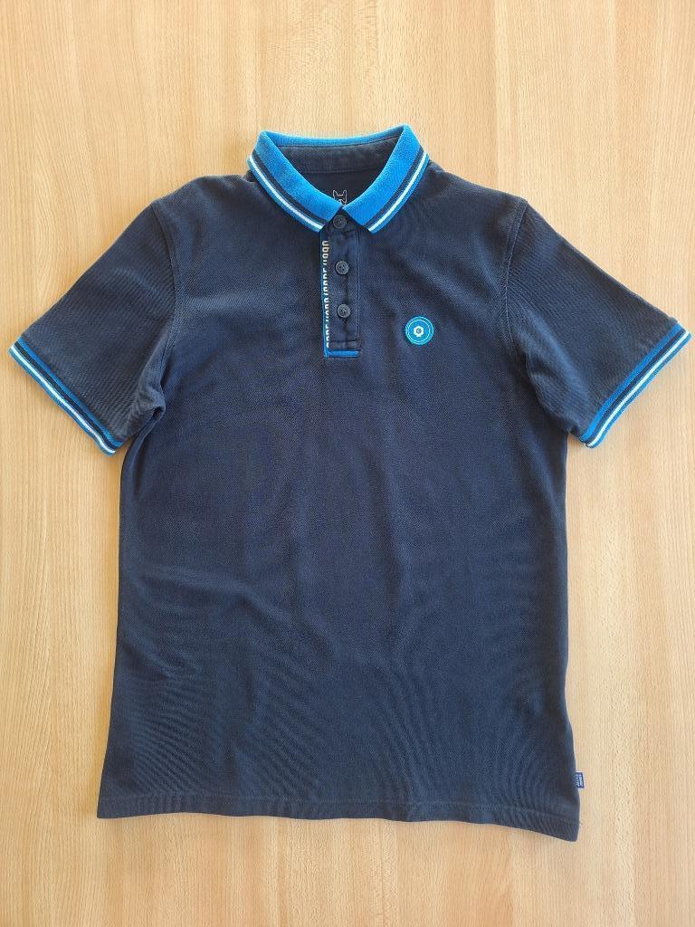 Donkerblauwe polo met felblauwe accenten voor jongen maat 16, Enfants & Bébés, Vêtements enfant | Taille 164, Garçon, Enlèvement ou Envoi