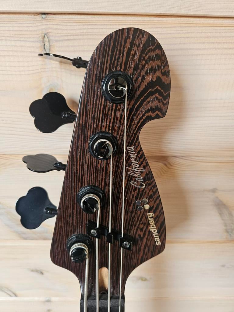 Sandberg TT California fretless, Muziek en Instrumenten, Ophalen, Zo goed als nieuw