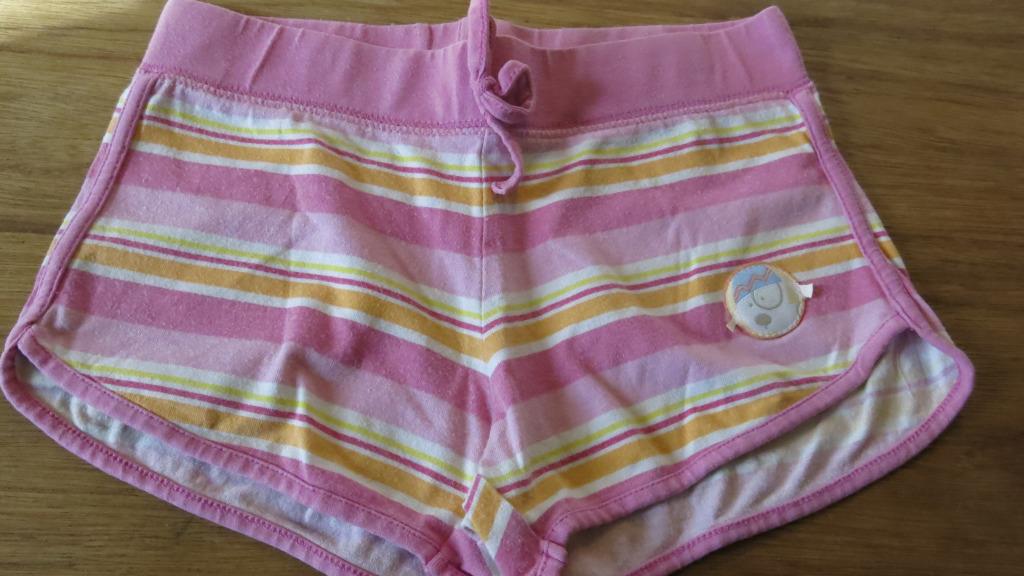 Gratuit au choix: short 9 ans (134), Enlèvement ou Envoi, Utilisé, Fille, Ensemble