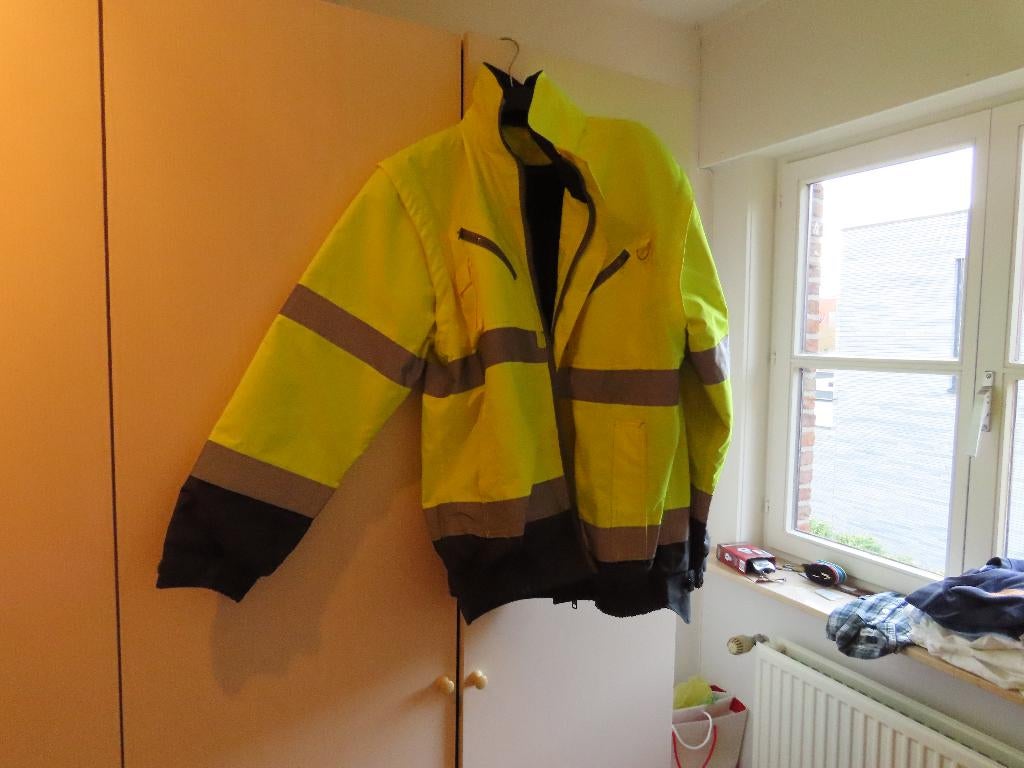 veiligheidsjas, Ophalen, Nieuw