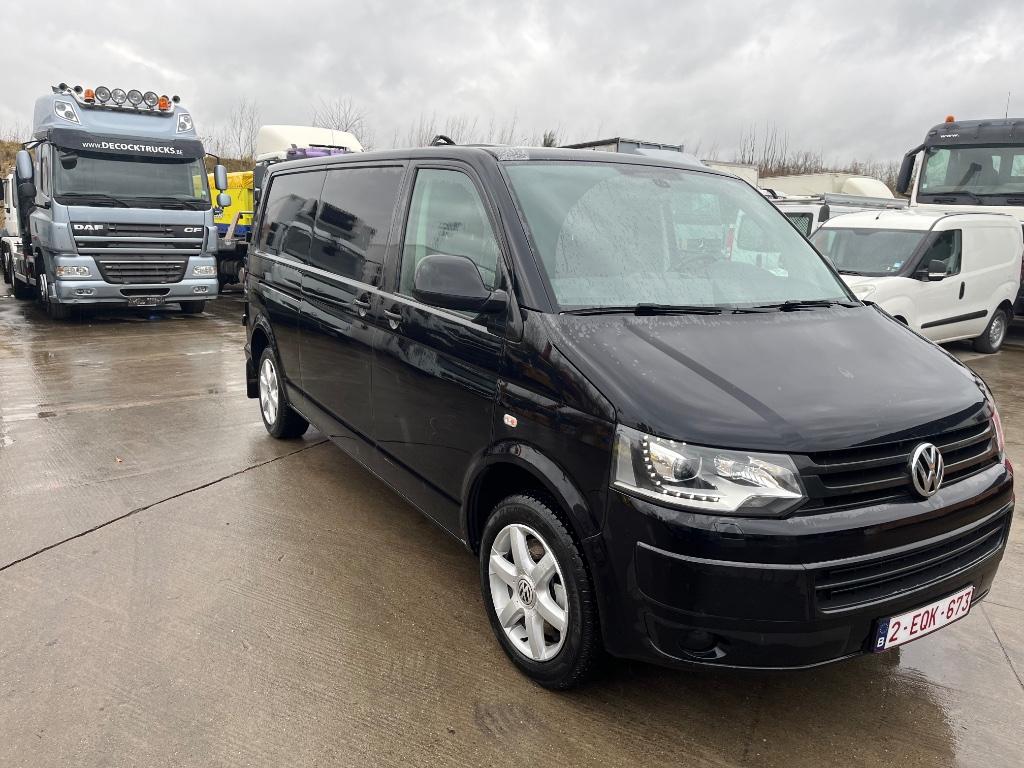 Volkswagen Transporter, Auto's, Volkswagen, Automaat, Euro 5, Zwart, 4 cilinders