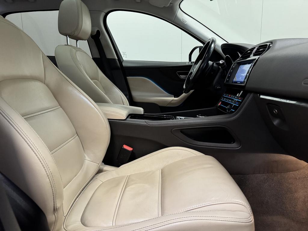 Jaguar F-Pace 2.0d AWD Autom. - GPS - Pano - Topstaat!, Autos, Jaguar, 0 kg, Achat, 139 g/km, 0 kg