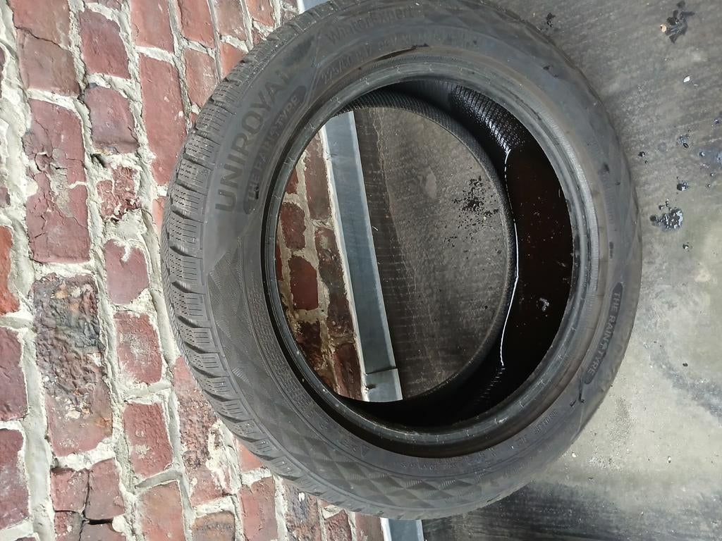 Pneus hiver uniroyal et Barum Polaris 5 de  225/50R17, Enlèvement ou Envoi, Comme neuf