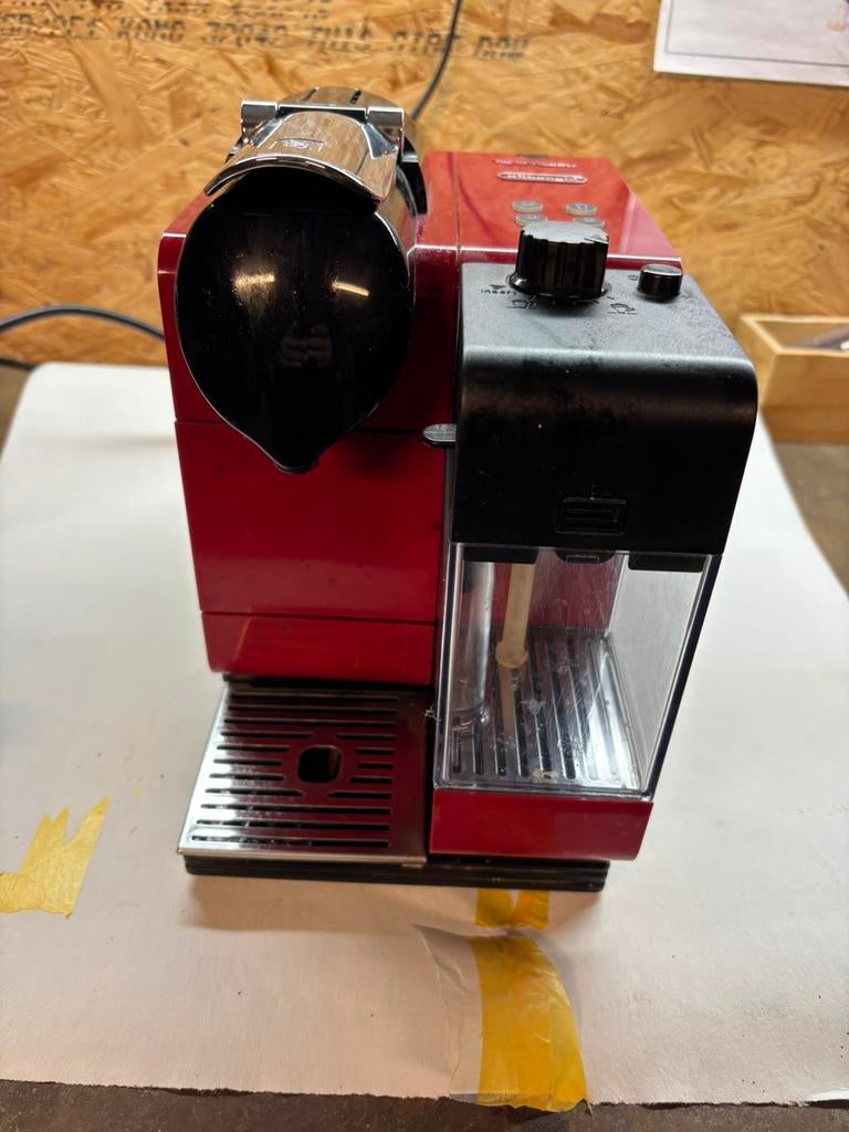 Koffiemachiene Delonghi Latissima, Ophalen, Koffiepads en cups, Espresso apparaat, Niet werkend