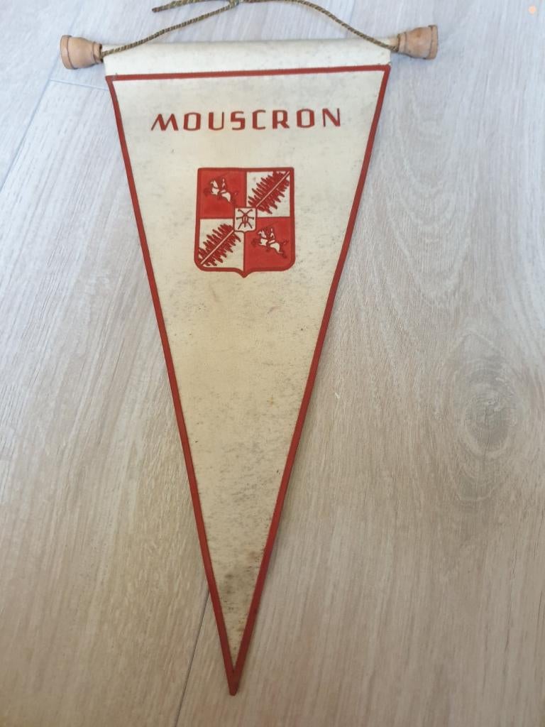 Wimpel Excelsior Moeskroen, Ophalen of Verzenden