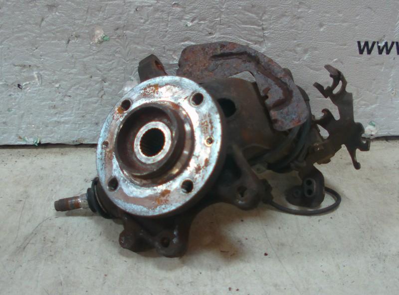 FUSEE RECHTS VOOR Peugeot 406 Coupé (8C) (01-1996/12-2004), Gebruikt, Peugeot