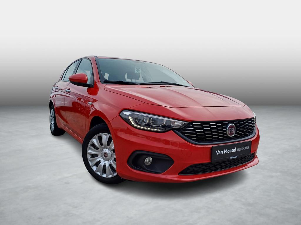 Fiat Tipo 1.4 95 pk Pop, Auto's, Voorwielaandrijving, Stof, Gebruikt, Euro 6