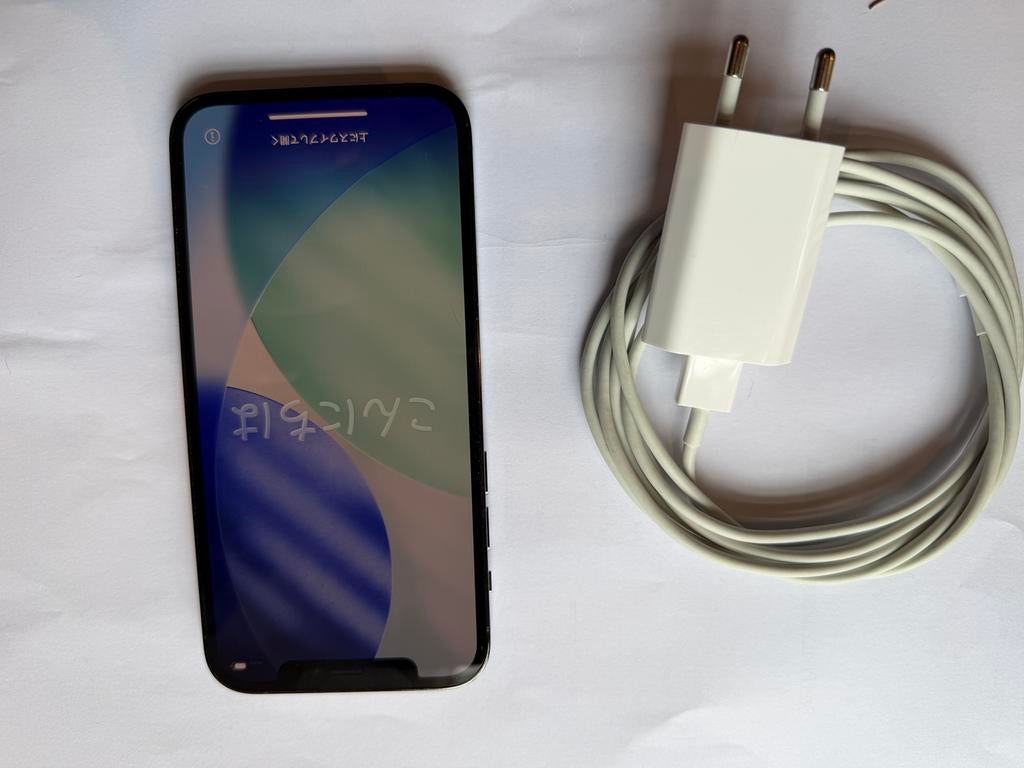 iPhone 12 Pro 128 Go, 83 %, 128 GB, Gris, Enlèvement ou Envoi