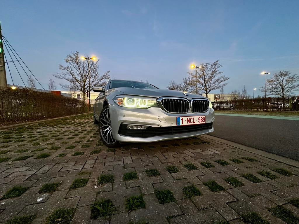 BMW 520D zonder 20” velgen, Auto's, BMW, Particulier, Achteruitrijcamera, Elektrisch, Ophalen
