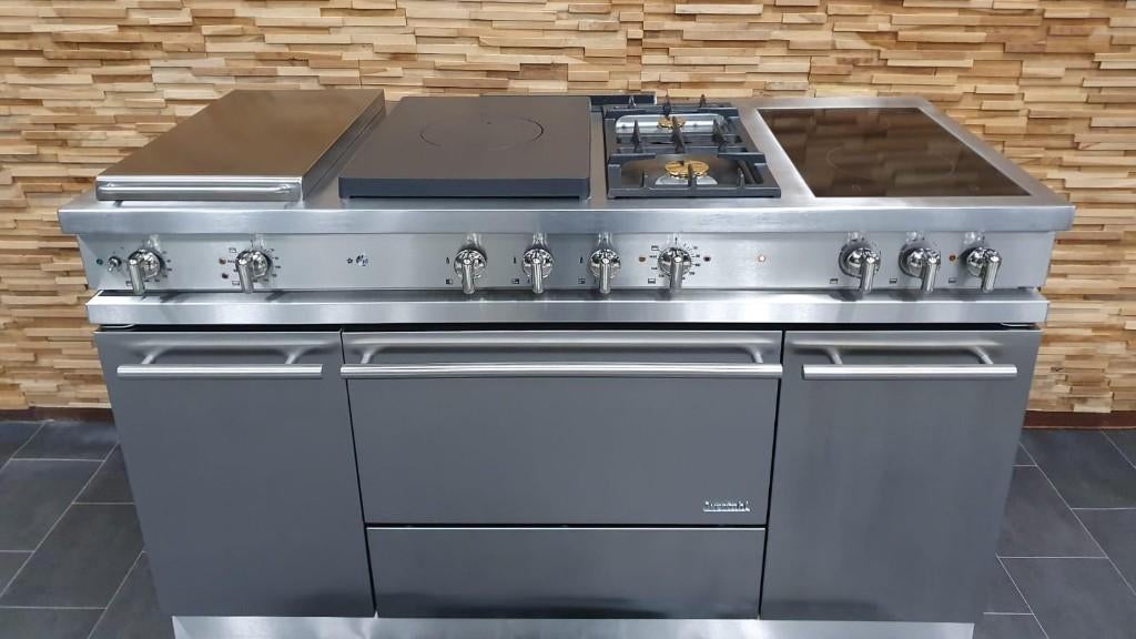 Luxe Westahl Fornuis 150cm RVS 3 ovens Tepan yaki CoupedeFue, Elektronische apparatuur, Fornuizen, Ophalen, 60 cm of meer, Zo goed als nieuw