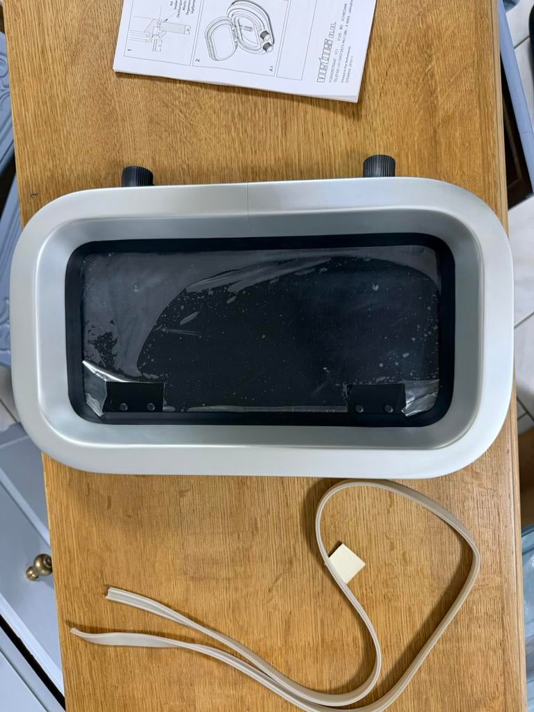 Hublot ouvrant VETUS PZ663 - 375 x 210 mm, Enlèvement ou Envoi, Neuf