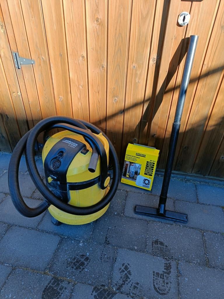 Karcher stofzuiger, Elektronische apparatuur, Stofzuigers, Ophalen, Stofzuiger