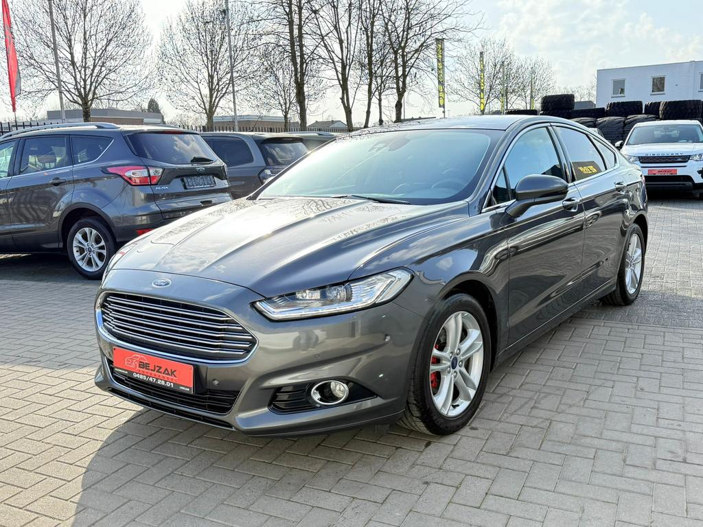 Ford Mondeo Titanium 1.5i Autm Full Optie 1j garantie 160PK, Auto's, Voorwielaandrijving, Euro 6, Mondeo, Bedrijf