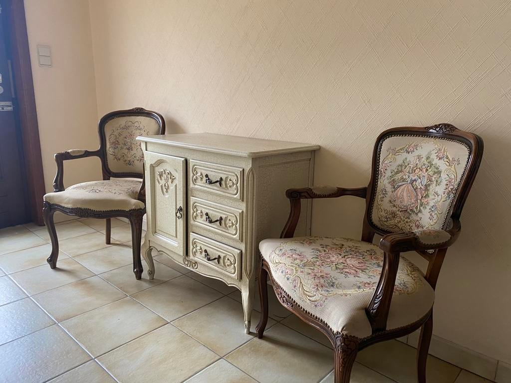 Chaises et armoires à café vintage rétro, Enlèvement