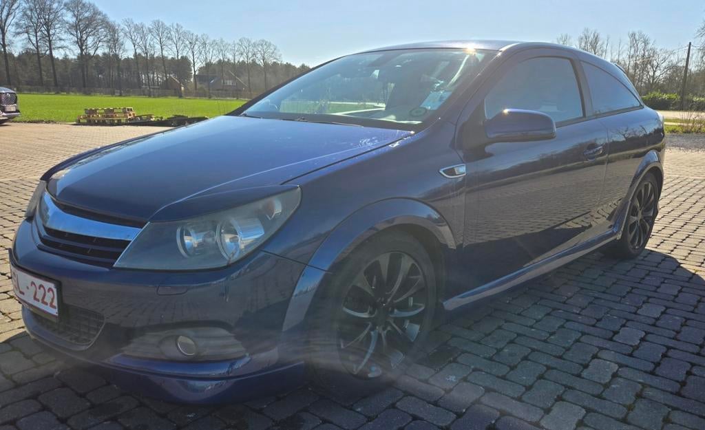 Sportieve Astra gtc ruilen kan ook met lichte vracht, Auto's, Voorwielaandrijving, 4 cilinders, Leder, Particulier