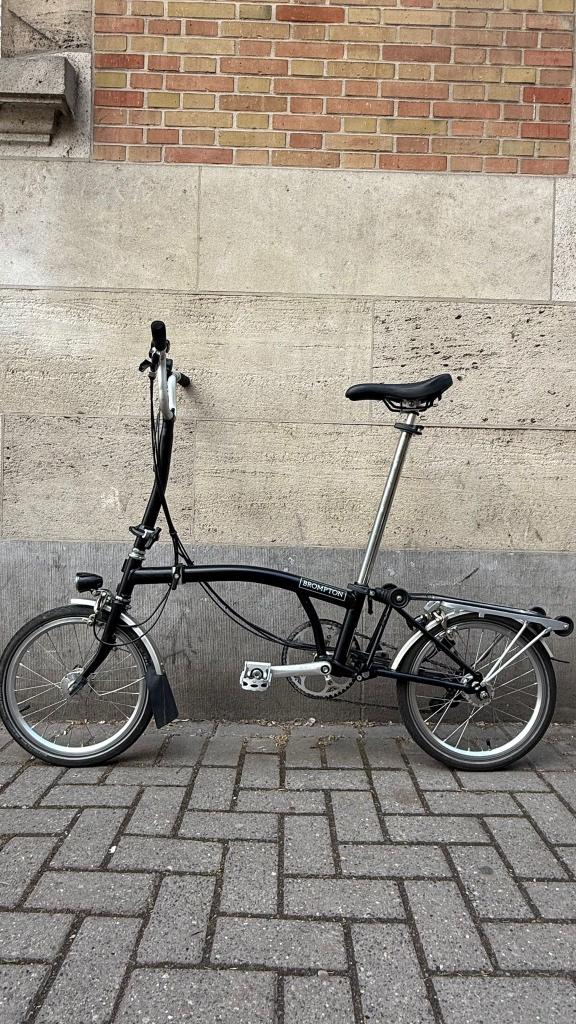 Brompton H6R full noir 6 vitesses éclairage dynamo Son, Vitesses, Brompton, Comme neuf, Enlèvement
