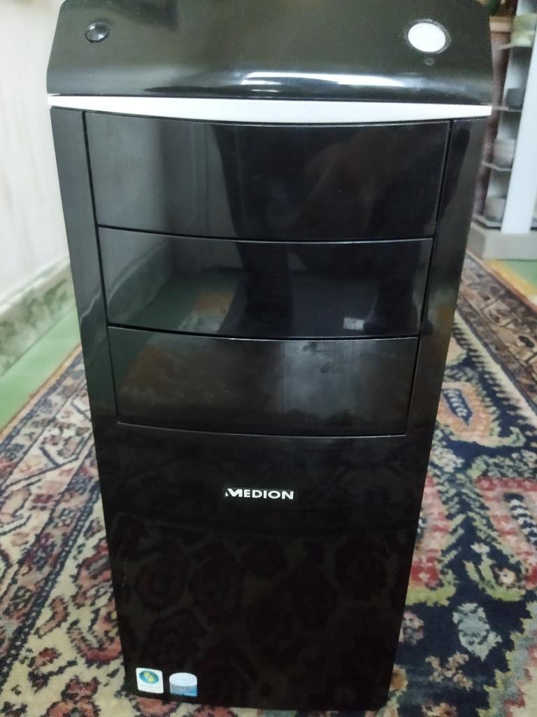 Medion MT8, Computers en Software, Desktop Pc's, Ophalen, Gebruikt