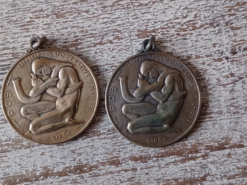 medaille Liege 1928 2x POB cooperative, Ophalen of Verzenden, Brons