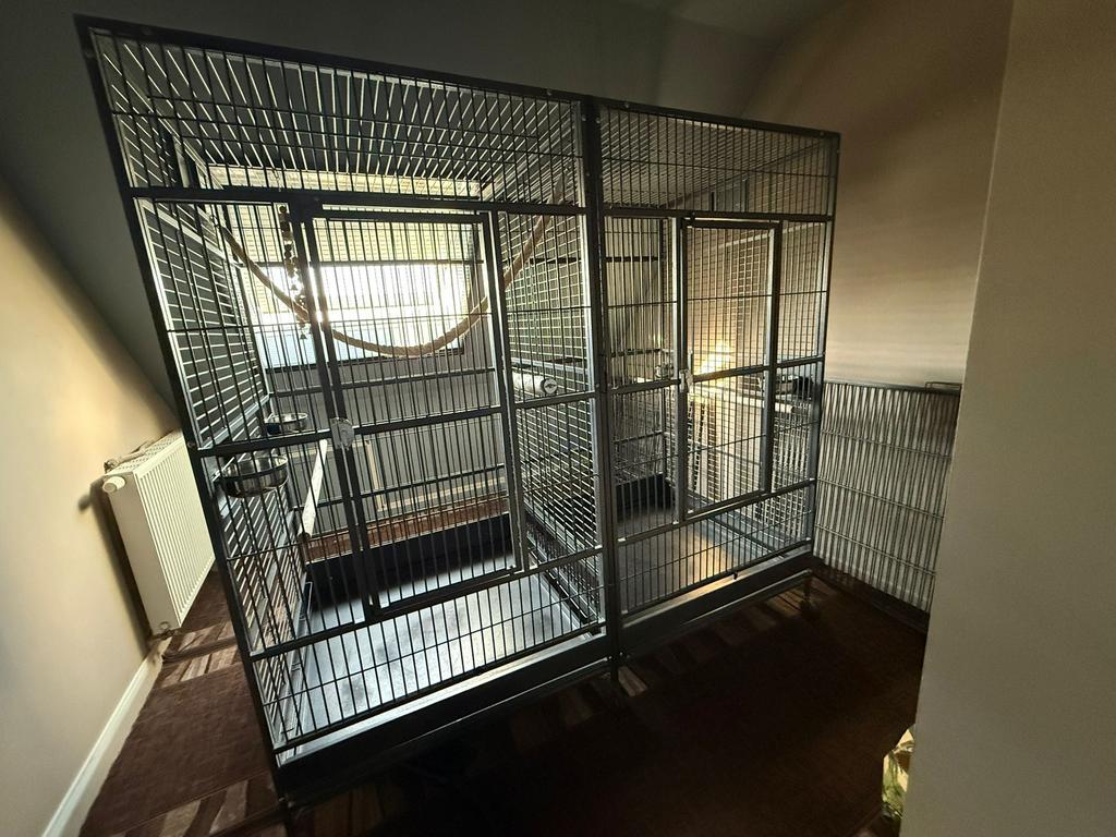 Papegaaien kooi, Dieren en Toebehoren, Ophalen, Zo goed als nieuw