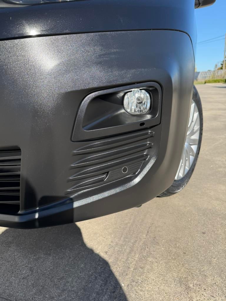 Peugeot Partner 1.6 hdi Lichte Vracht Euro 6b, Auto's, Voorwielaandrijving, Stof, Zwart, Bedrijf