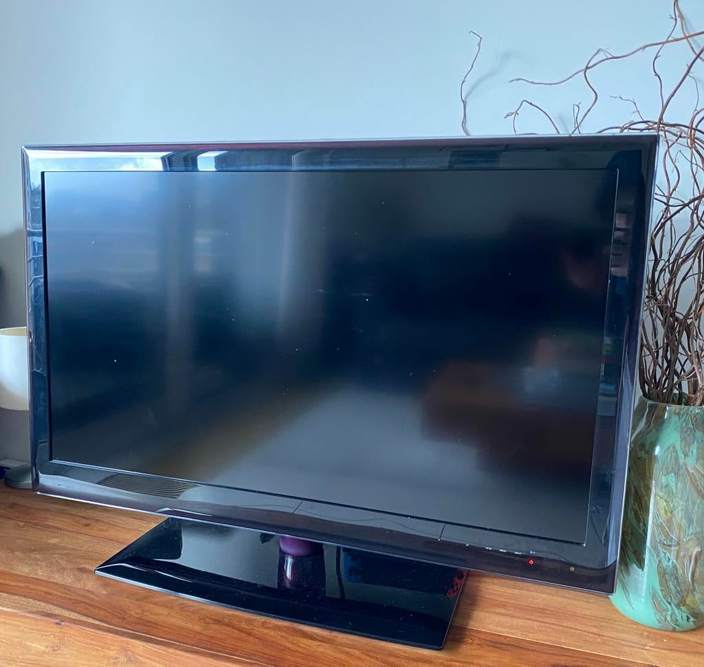 LG TV 37", Ophalen, 80 tot 100 cm, LG, Full HD (1080p)