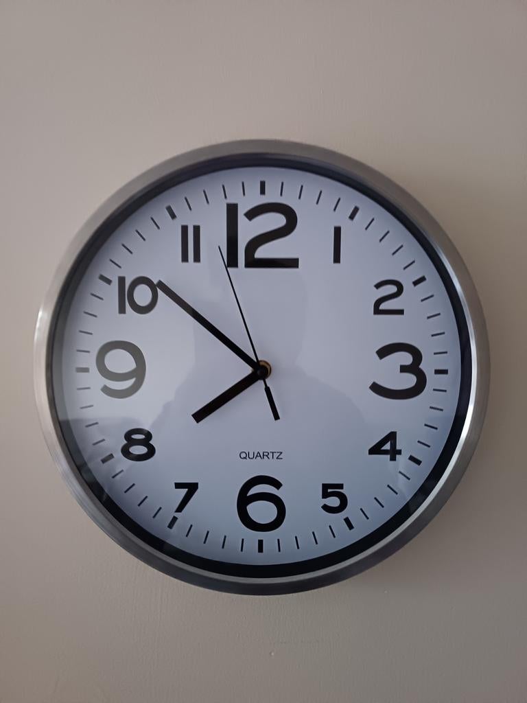 Wandklok, Huis en Inrichting, Ophalen, Wandklok