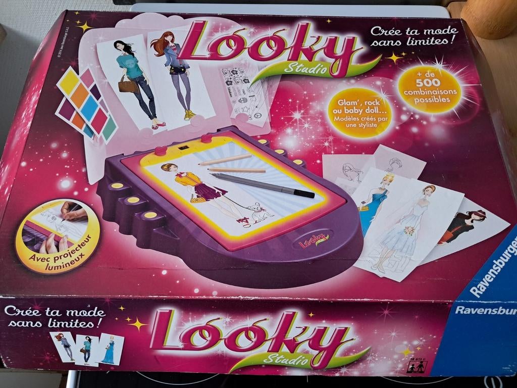 Looky studio, Ophalen