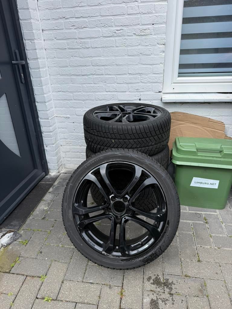 MERCEDES VELGEN 5x112 18 INCH MET NIEUWE 4 SEZOEN BANDEN, Auto-onderdelen, Banden en Velgen, Ophalen, 18 inch, Band(en)