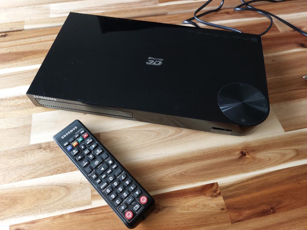 Lecteur Blu-Ray et 8 films, Ophalen, Gebruikt, Samsung