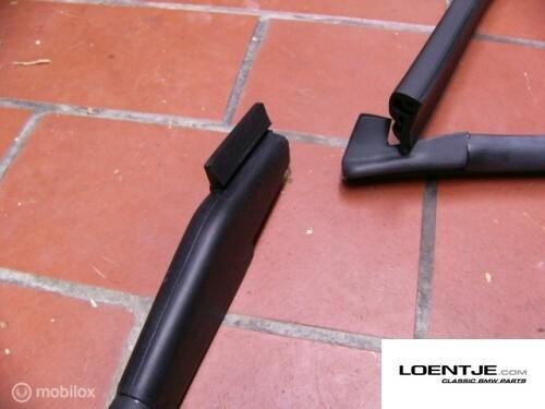 nieuw deurrubber BMW e9 links of rechts cs csi csl 3.0 etc, Nieuw, Ophalen of Verzenden, BMW, BMW