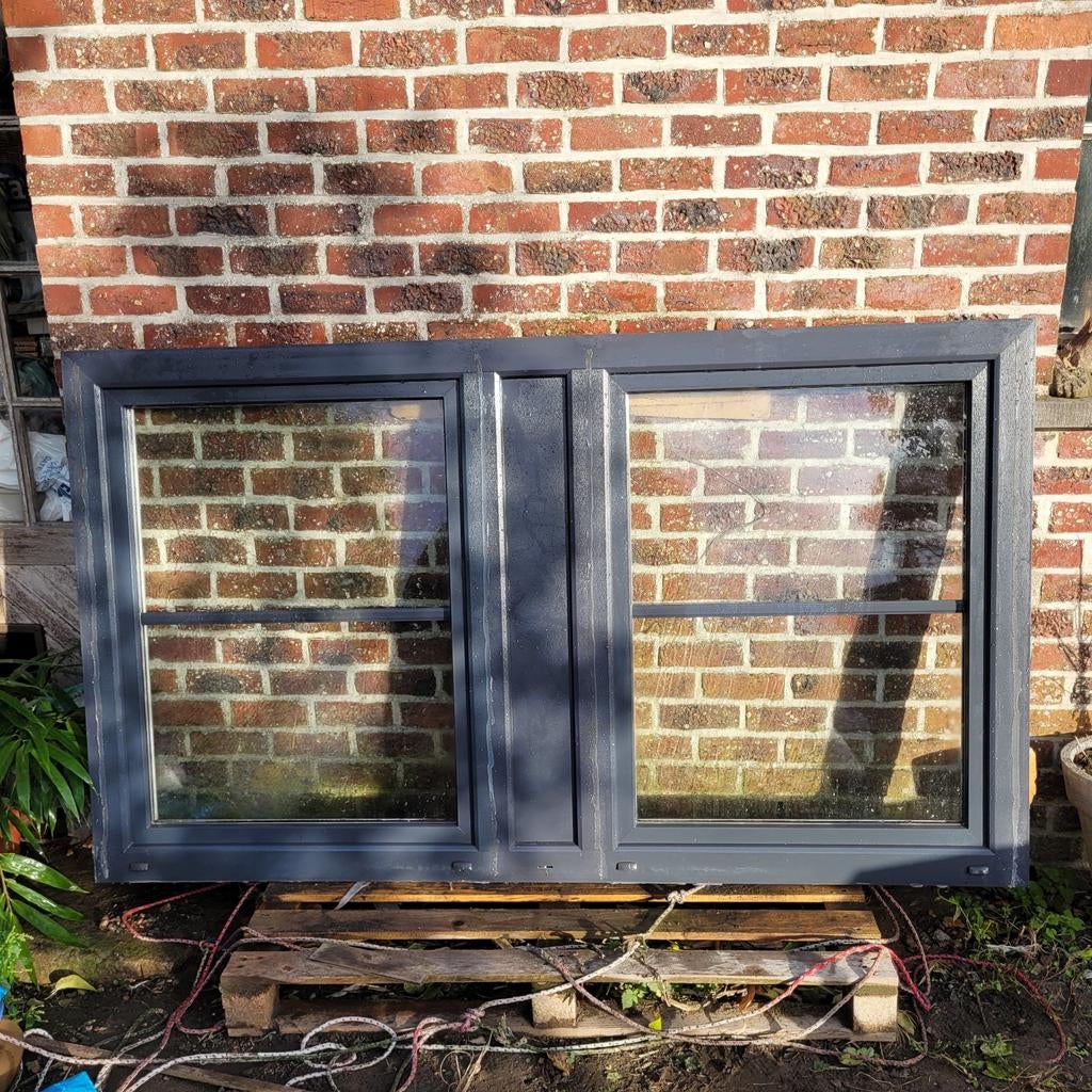 Châssis PVC, Bricolage & Construction, Châssis & Portes coulissantes, Châssis de fenêtre, 75 à 150 cm, Enlèvement, Vitre comprise