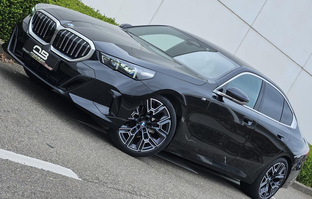 *** Bmw 520 d - M Pack - 03/2024 - Full option - Garantie **, Auto's, Automaat, 145 kW, 1995 cc, Euro 6
