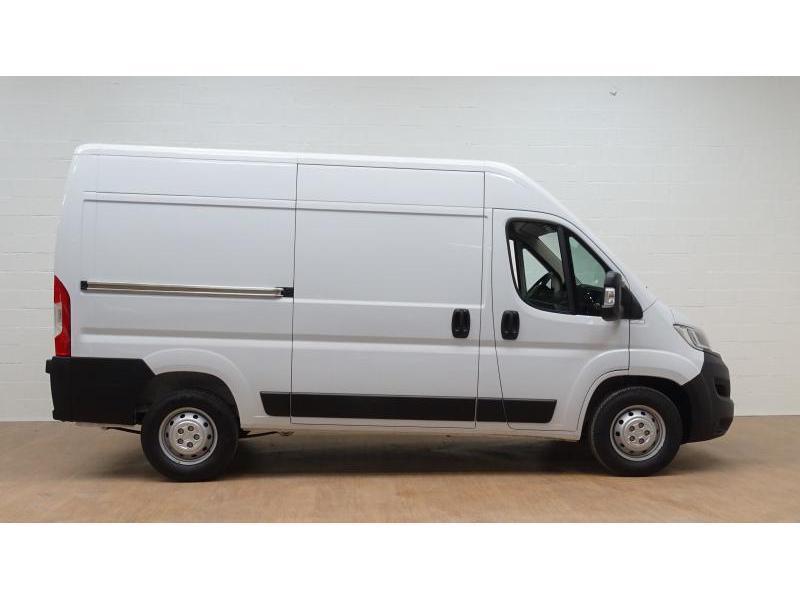 Fiat Ducato 2.2 BlueHDI 140 L2-H2 35 AT8, Auto's, 4 deurs, Stof, Gebruikt, 4 cilinders