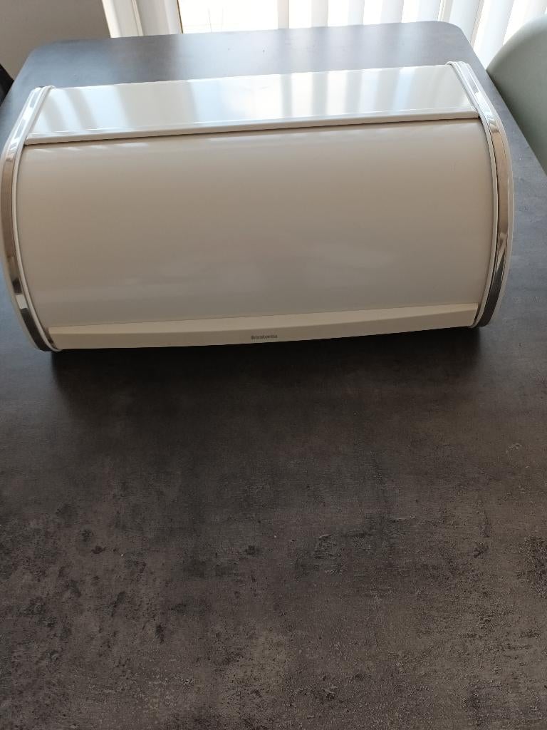broodtrommel kleur wit - merk Brabantia, Ophalen, Zo goed als nieuw