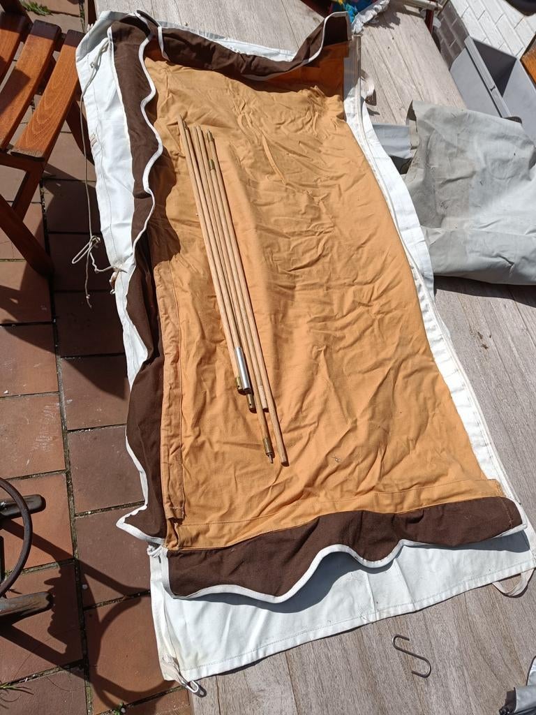 Eriba pan luifel achterraam + zonnewerend gordijn eriba, Caravanes & Camping, Accessoires de tente, Enlèvement ou Envoi