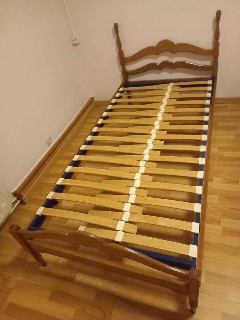Lit vintage d'une personne et sommier, Maison & Meubles, Enlèvement, Une personne