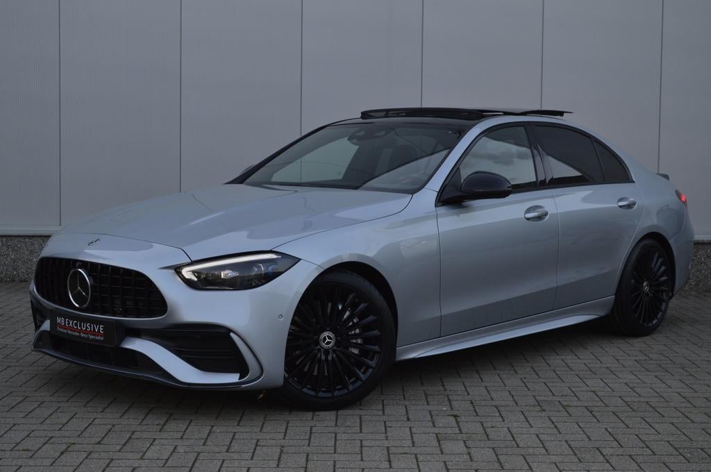 Mercedes-Benz C-Klasse 180 AMG C63 Night Edition1 2022, Auto's, Mercedes-Benz, Automaat, 4 cilinders, 170 kW, Leder