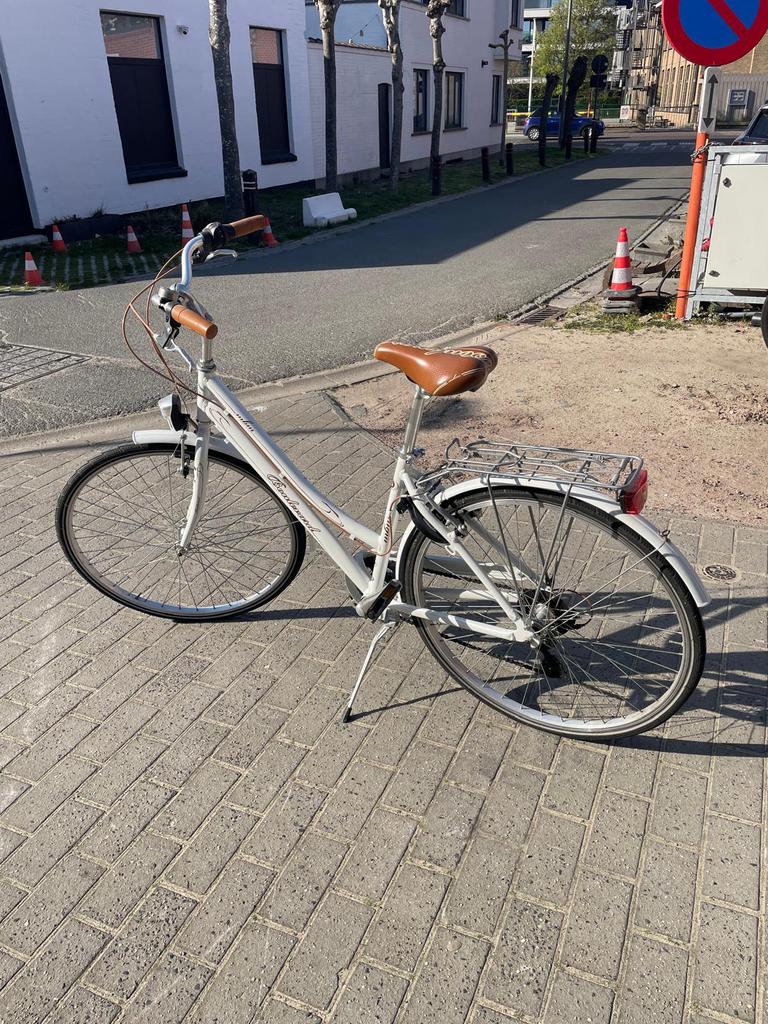 2 damesfietsen en 2 herenfietsen.Beschrijving goed lezen aub, Ophalen, Gebruikt, Overige merken