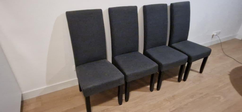 4 eetkamerstoelen donkergrijs – goede staat, Huis en Inrichting, Ophalen
