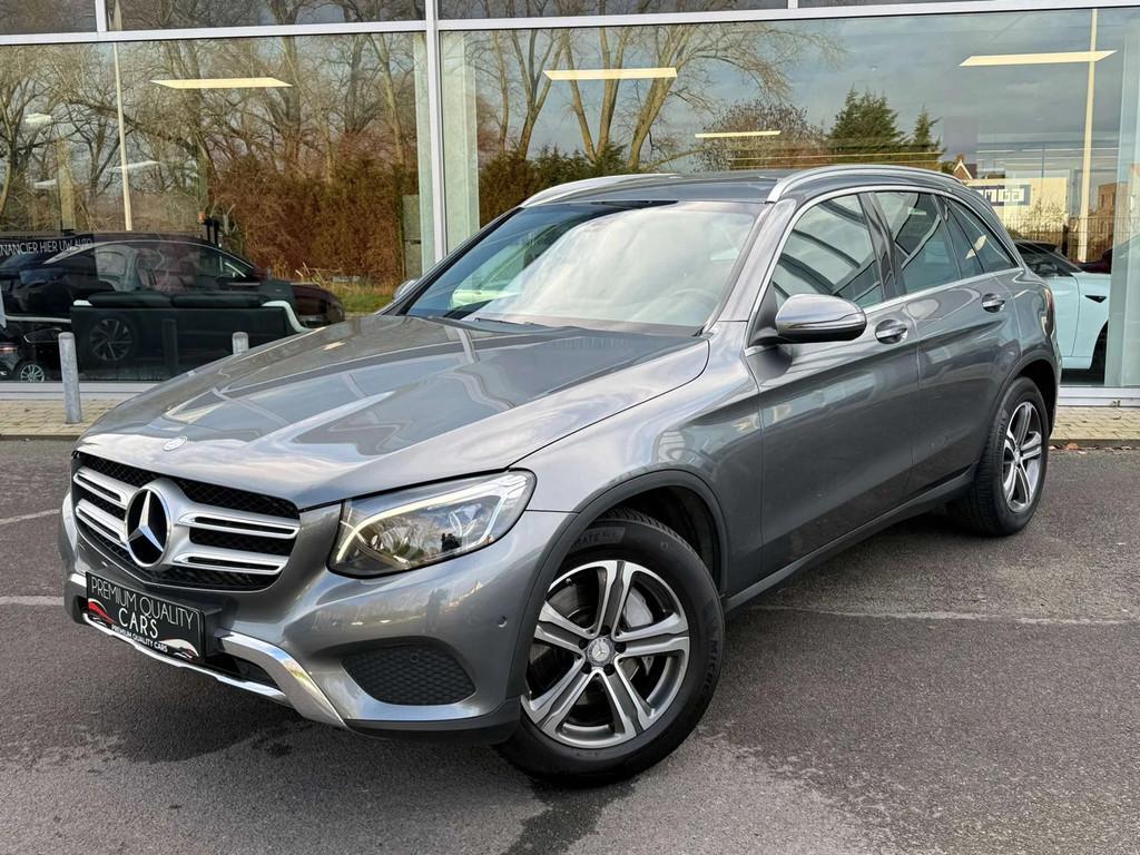 Mercedes-Benz GLC 250 4MATIC / TREKHAAK / ZETELVERWARMING /, Automaat, https://public.car-pass.be/vhr/d3fa041d-6852-4d16-8bf6-9385812f9f56
