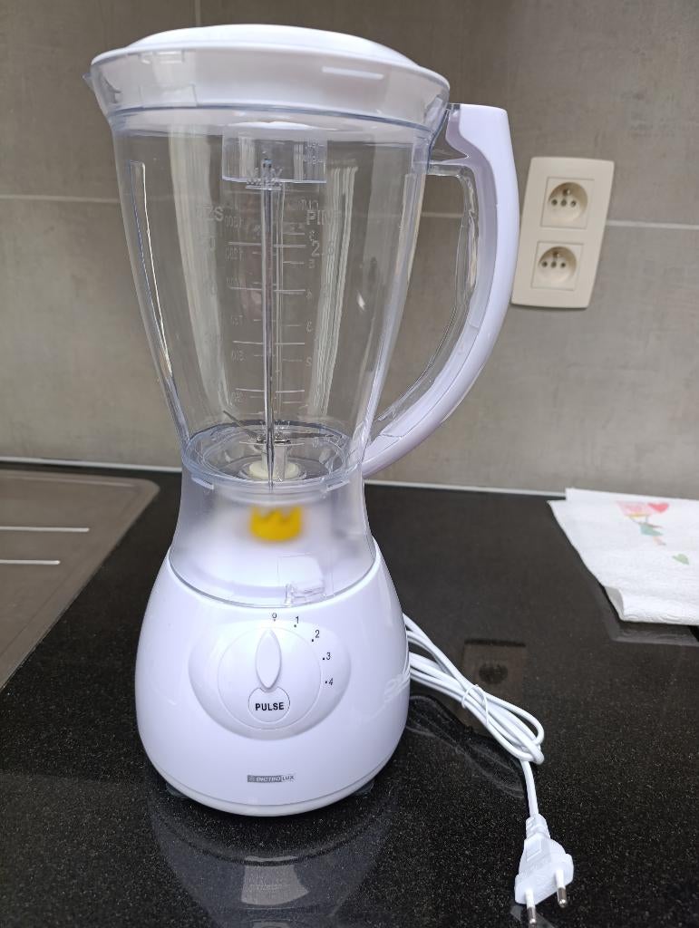 blender, Elektronische apparatuur, Keukenmixers, 1 tot 2 liter, Ophalen of Verzenden, Nieuw, 3 snelheden of meer