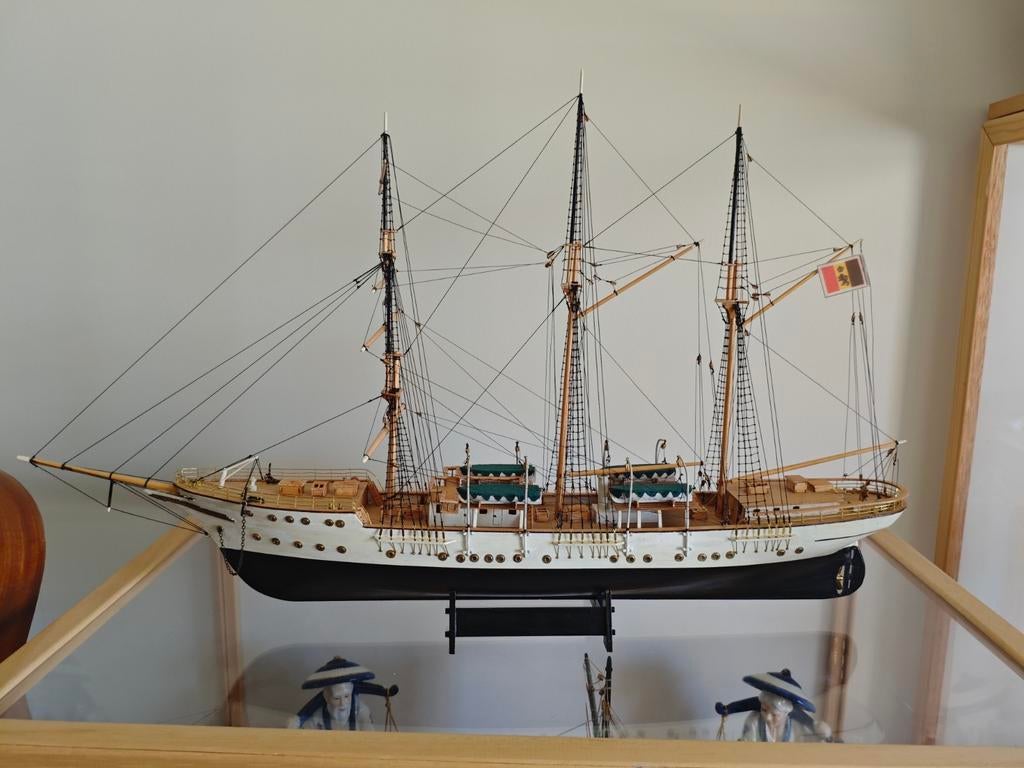 Bâtiment modèle Mercator, Enlèvement