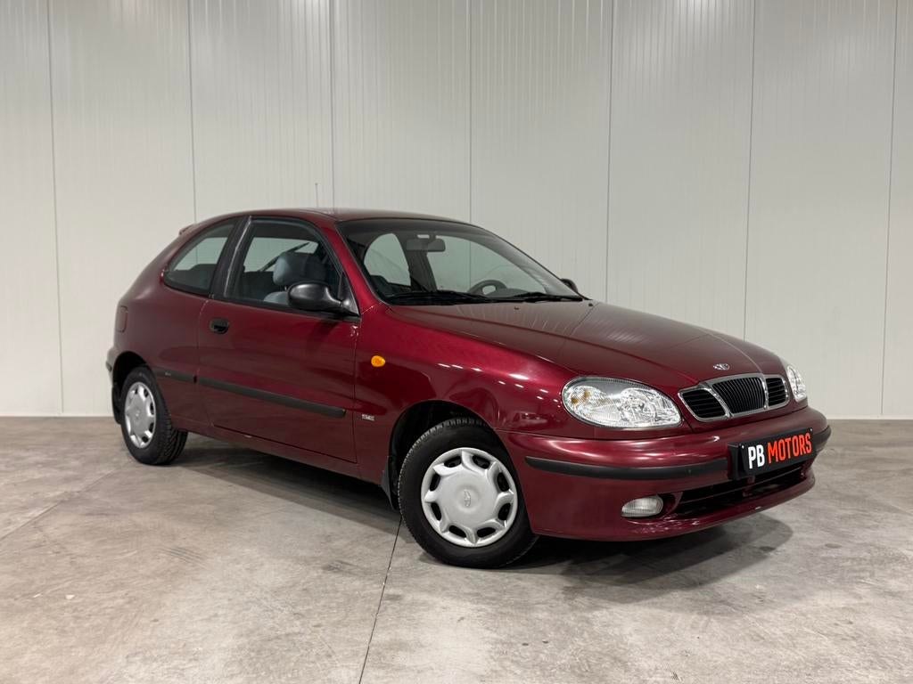 Daewoo lanos / 65.000 km / benzine - 1.4 / carpass /1998, Auto's, Daewoo, Bedrijf, Lanos, Bluetooth, Benzine, 3 deurs, Handgeschakeld