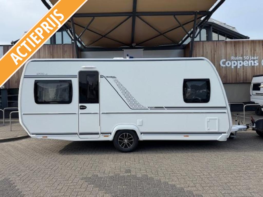 Fendt Apero 495 SFB, Jusqu'à 4, 6 à 7 mètres, Lit dans la longueur, Poêle