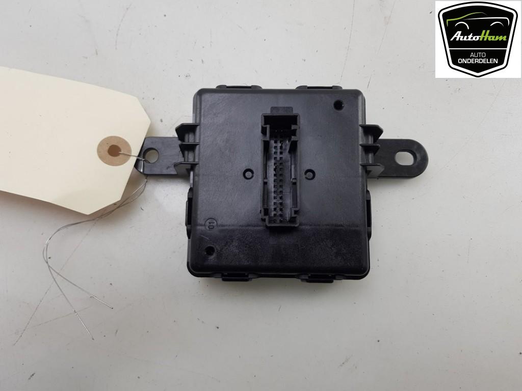 DIVERSEN Volkswagen Golf VIII (CD1) (|5WA959436B|), Auto-onderdelen, Gebruikt, Volkswagen