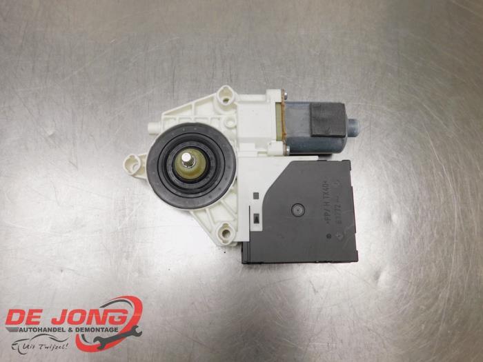 Moteur de vitre portière d'un Audi A3, Autos : Pièces & Accessoires, Carrosserie & Tôlerie, Audi, Utilisé, 3 mois de garantie
